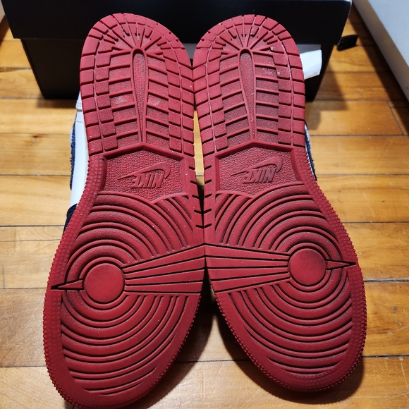 Jordan 1 GS SE USA - Picture 3 of 7